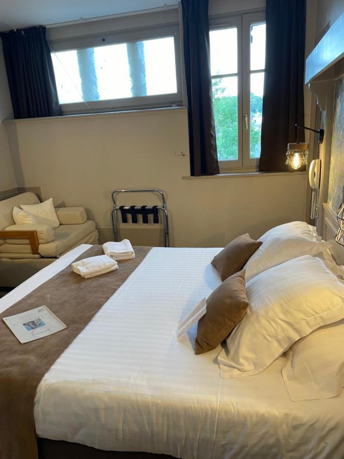 Logis Hotel- Restaurant Le Relais Guillaume De Normandy Saint-Valery-sur-Somme Exterior photo